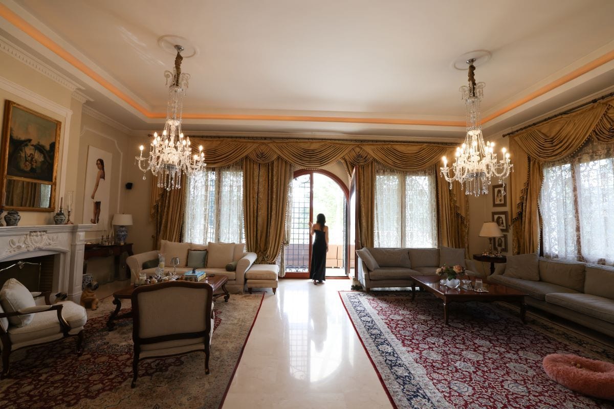 Aristocracy — photo 6