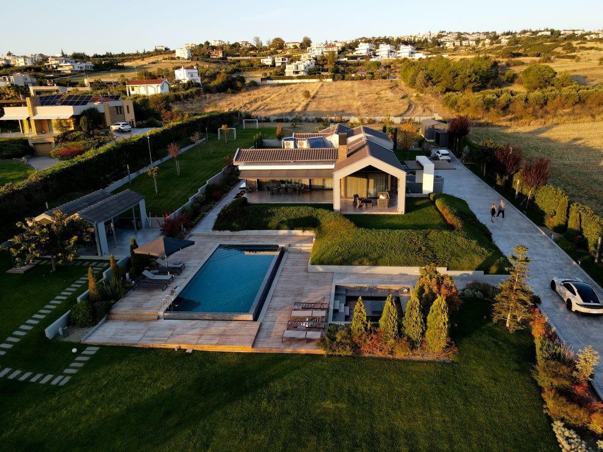 Luxury Real Estate